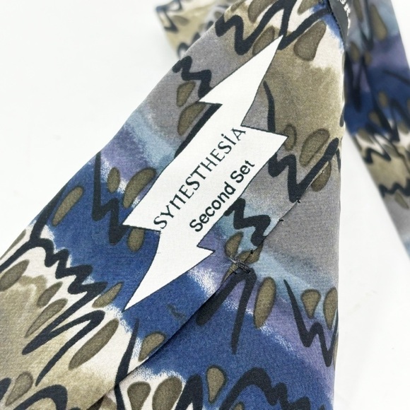GRATEFUL DEAD Men’s Blue Gray Abstract Print Tie SYNESTHESIA Second Set 1996 USA - Picture 3 of 6